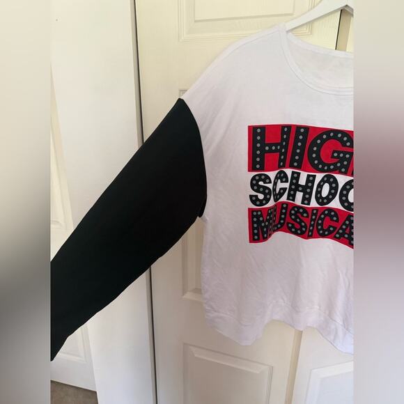 Disney High School Musical Graphic Colorblock Crewneck Sweatshirt Size XL - Picture 4 of 5